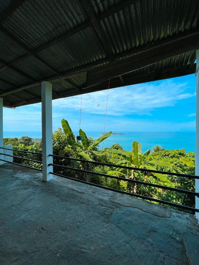 The View Padang, Amazing View, 8 Mins Mentawai Fast Ferry, Cold Beer,Close To Restaurants Padang (Sumatra) Exterior photo